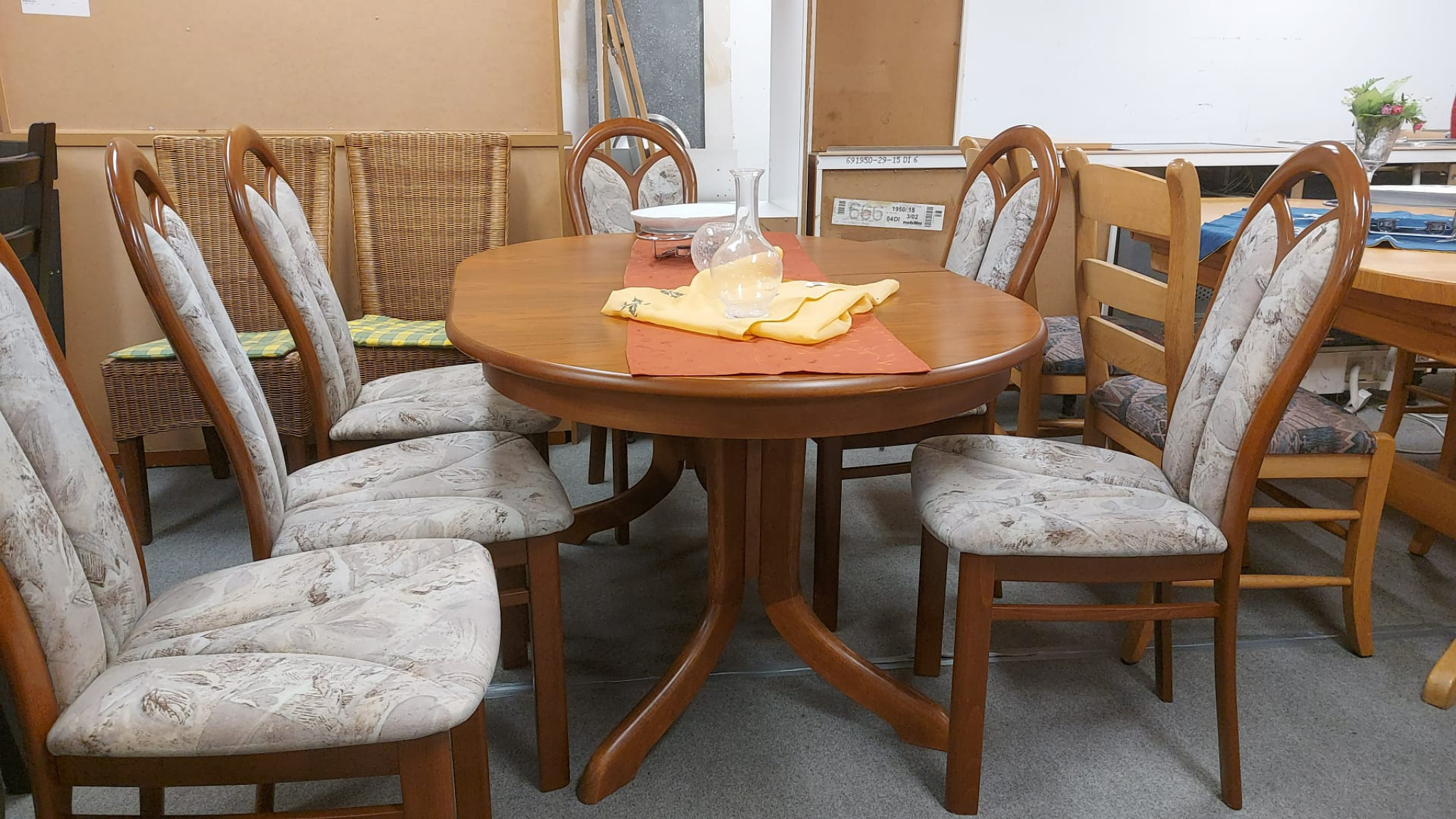 OB-Sterkrade Tisch und St&uuml;hle 2 Tisch 2