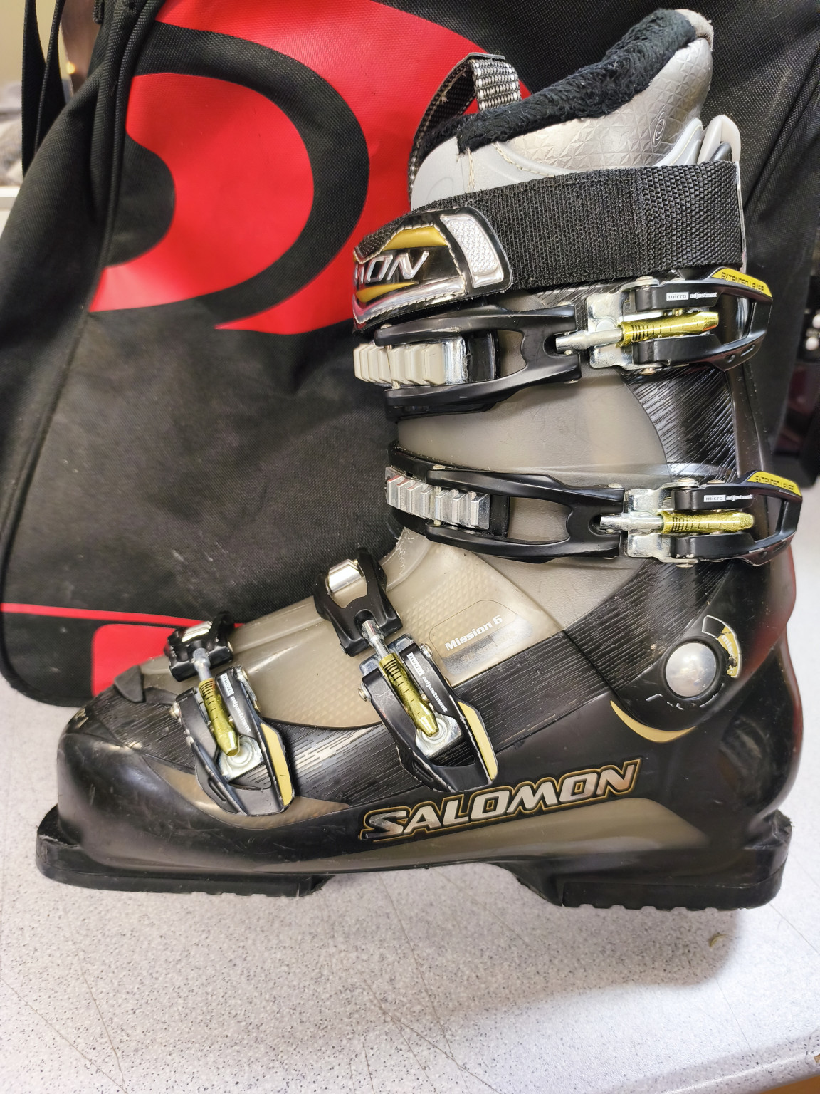 Dekoartikel Salomon Skischuhe Gr 46