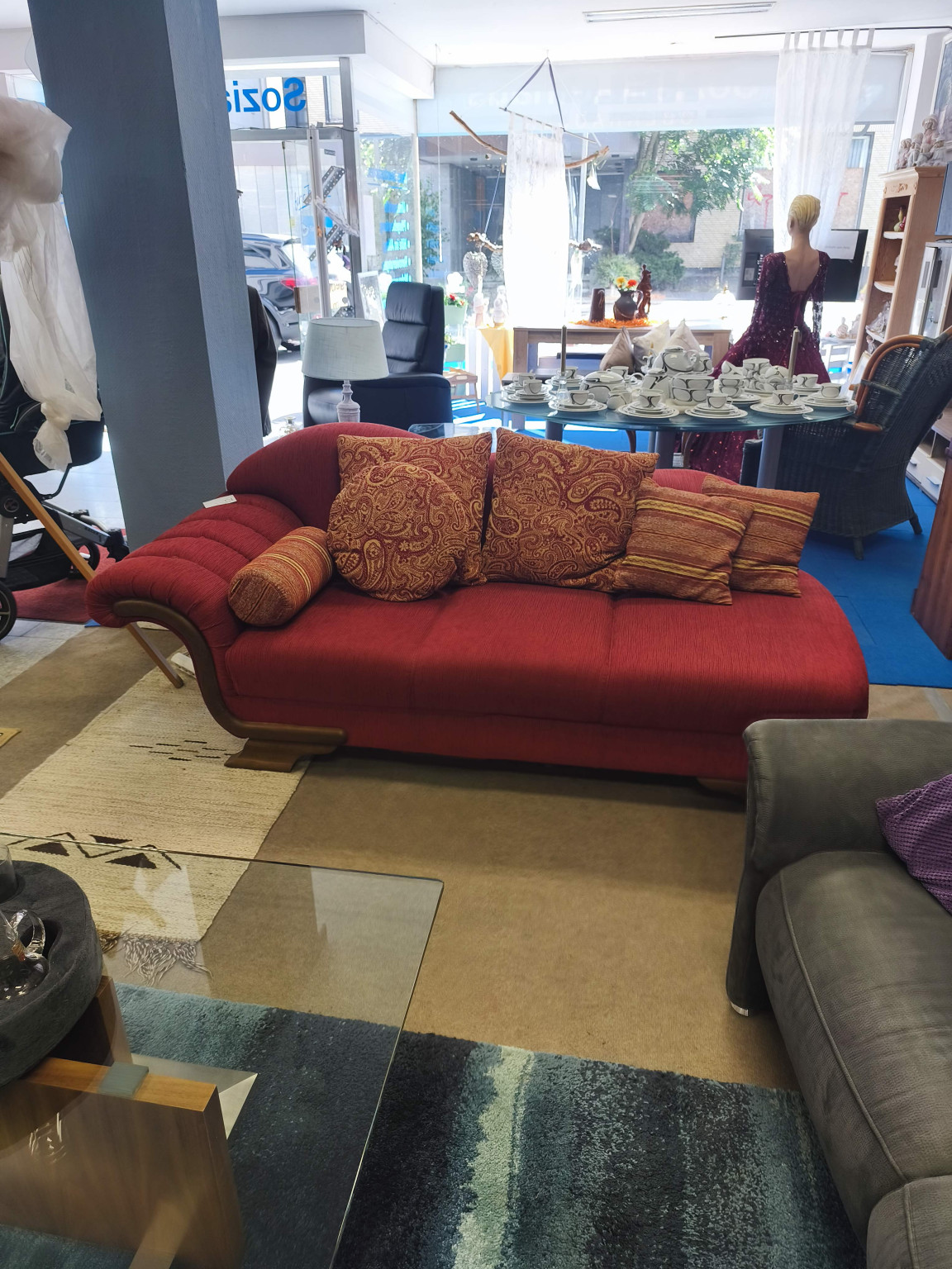 Wohnzimmer Rote Recamiere 2-Sitzer